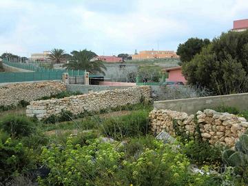 Lampedusa - terreno Cala Pisana vicino al mare