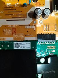  Samsung UE43AU7190UXZT