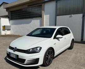 Volkswagen Golf GTD 2.0 TDI DSG 5p. BlueMotion Tec
