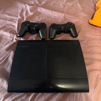 Ps3 super slim 12 gb completa di cavi
