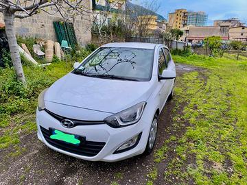 Hyundai i20 1.1 CRDi 75 CV 2014 - CERT. CARFAX
