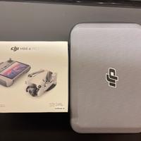 Dji Mini 4 Pro con RC2 Kit Fly More Combo