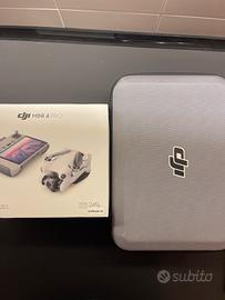 Dji Mini 4 Pro con RC2 Kit Fly More Combo