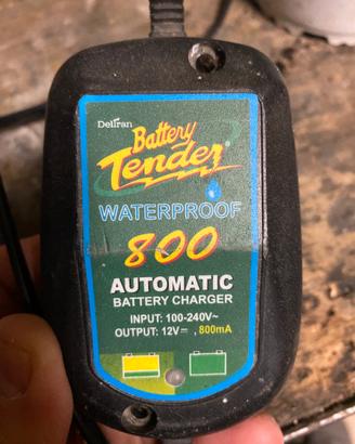 Caricabatterie mantenitore tender 800