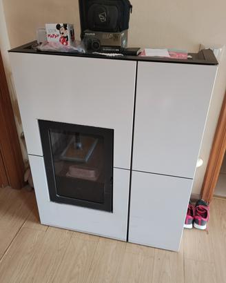 stufa pellet slim canalizzata 