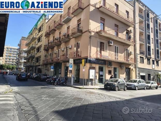 Locale, Giacomo Leopardi, Catania.
