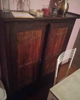 mobile in legno 