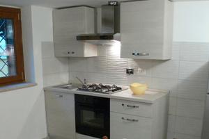 Acilia trilocale arredato ben collegato