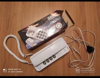 telefono vintage con tasti grandi