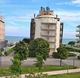 Vistamare 50 metri da spiaggia parcheggio