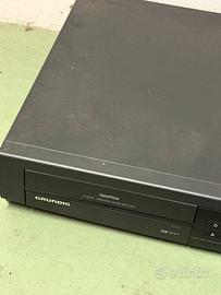 Lettore VHS con telecomando