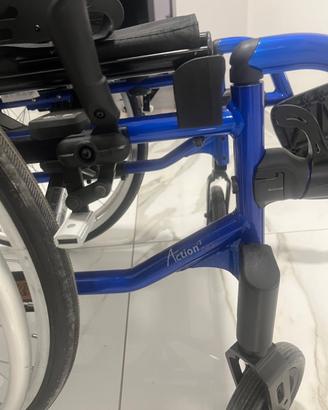 Carrozzina ad autospinta