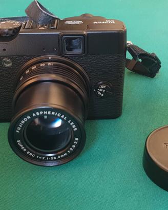 Fuji X10