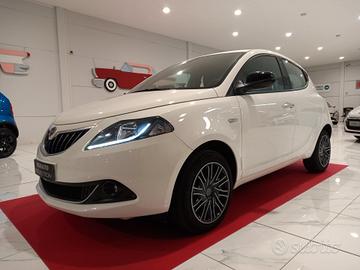 Lancia Ypsilon 1.0 FireFly 5 porte S&S Hybrid Ecoc