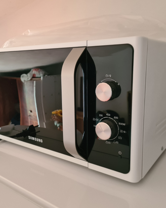 Microonde e grill combinato Samsung bianco