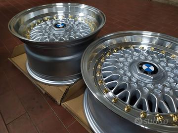 Cerchi 15 tipo BBS VW golf BMW E30 nuovi