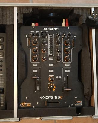 2x Pioneer CDJ-350 + Allen & Heath Xone:23C + F