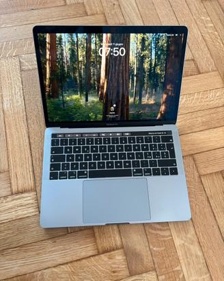 MacBook Pro 13 - A2159 - Touch Bar