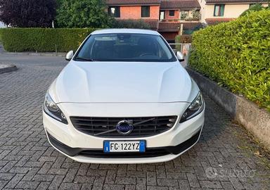 Volvo V60 Geartronic Momentum