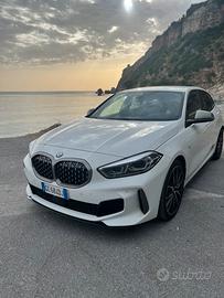 BMW M135i del 2022 tenuta in perfetto stato
