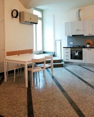 Ampio monolocale a Sondrio centro città