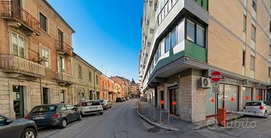 Locale di grande visibilità