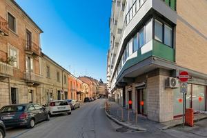 Locale di grande visibilità