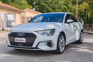 Audi A3 Sedan 40 TDI quattro S tronic Business Adv