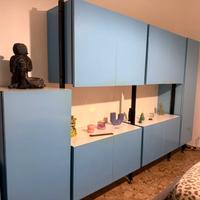 mobile stile svedese anni sessanta bianco azzurro 