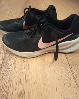 Nike Revolution 7 bambini 36.5