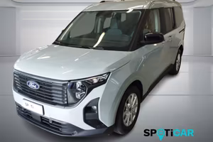 FORD Tourneo Courier 1.0 EcoBoost Titanium