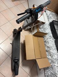Monopattino elettrico ninebot