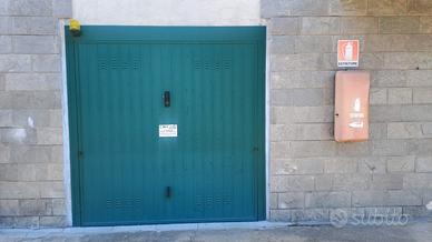 Box all'interno del cortile condominiale