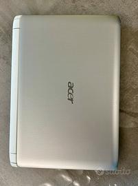 netbook Acer Aspire One series, modello NAV50.