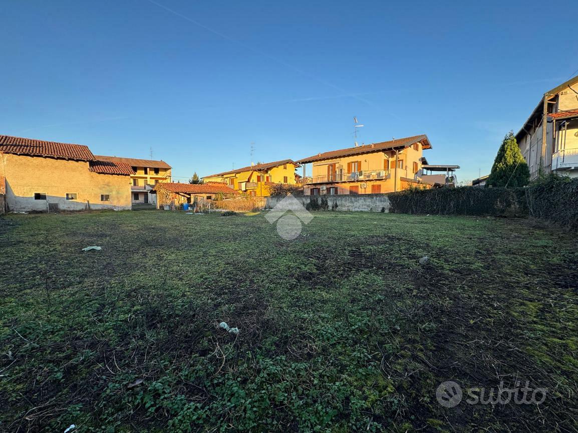 TER. RESIDENZIALE A BELLINZAGO NOVARESE - Vista 2