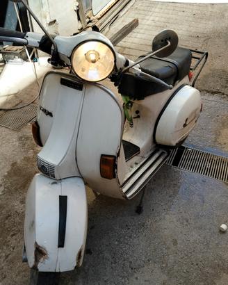 vespa 125 px