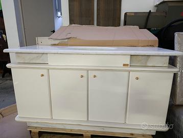 Mobile bagno con pianale in marmo più specchiera