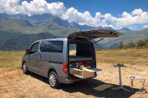 Nissan nv 200 - van