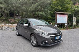 Peugeot 208 1.2 110cv Allure