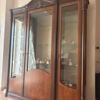 mobile vetrina in legno