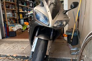 Yamaha R1 2003