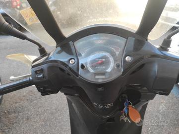 Honda SH 150 cc  anno 2012  km 91769