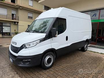 Iveco Daily 35S12V 2.3 HPT PC-TN Furgone