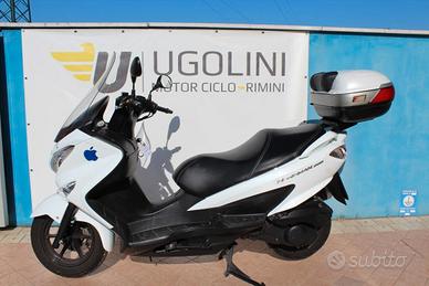 Suzuki Burgman 200