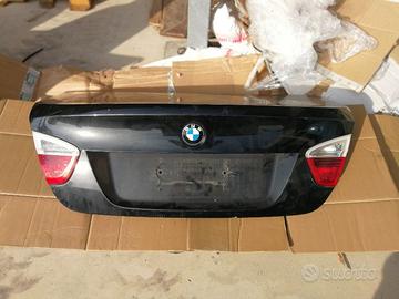 BMW 320 E90