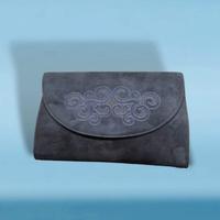 Borsa pochette a busta elegante