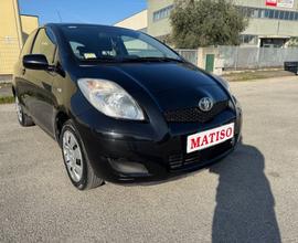 Toyota Yaris 1.0 benzina 3 porte Now