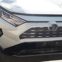 Toyota Rav 4 Hybrid per ricambi