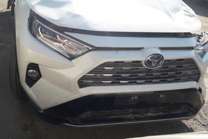 Toyota Rav 4 Hybrid per ricambi