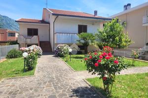 VILLA SINGOLA A AIROLA
